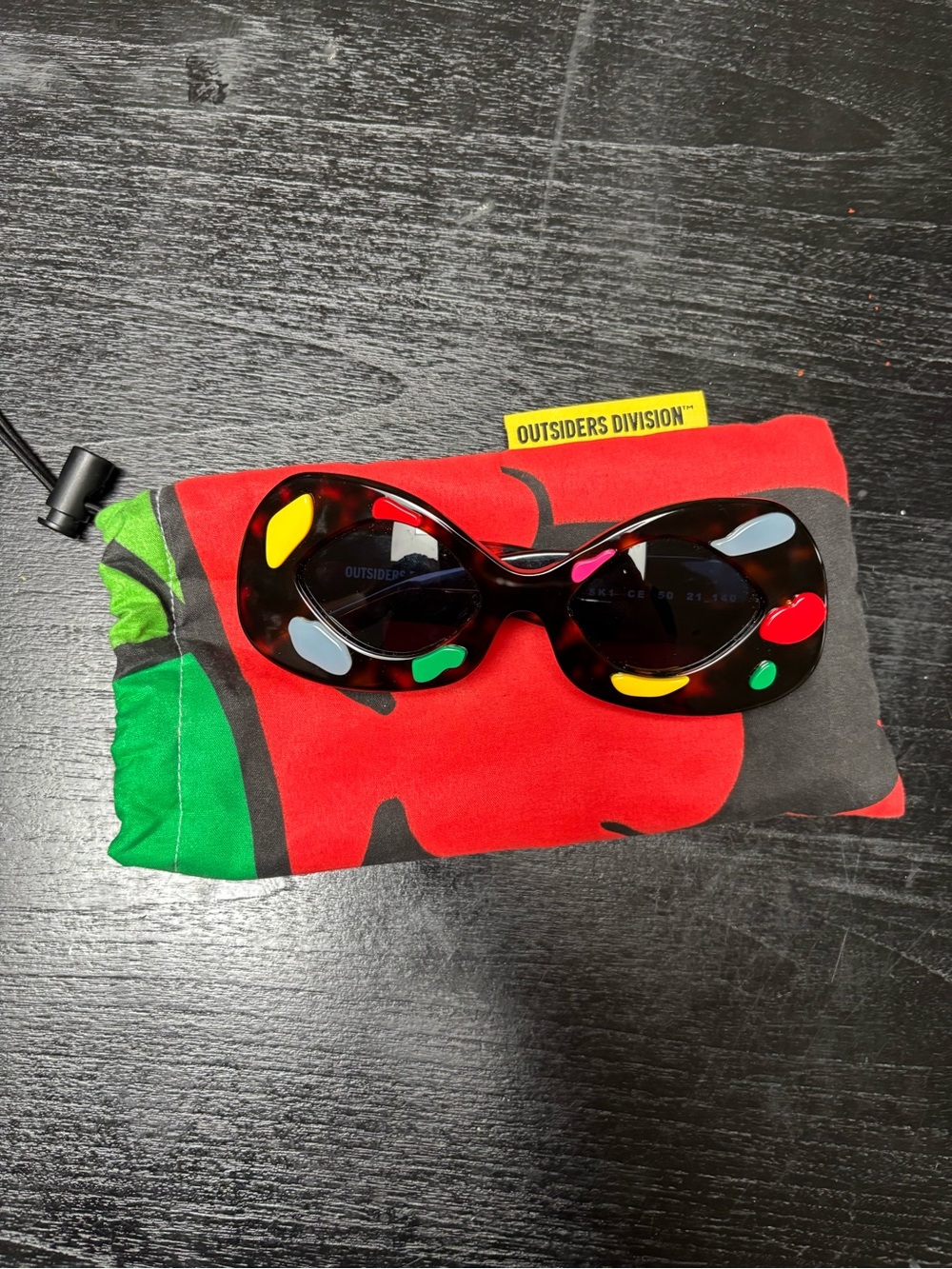 Milo Moon / outsiders division sunglasses